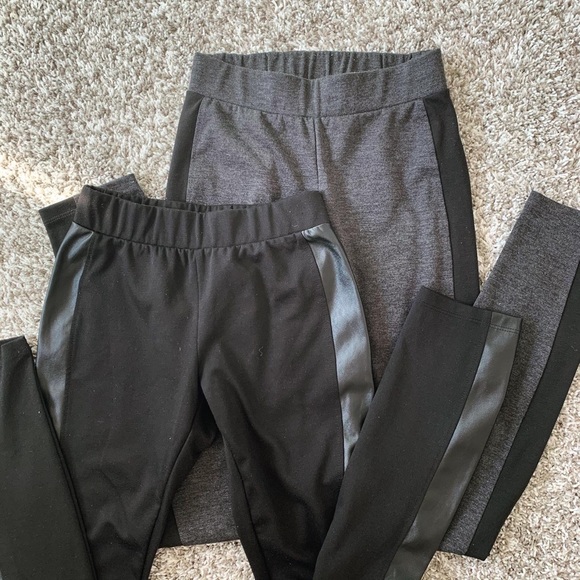 2 Pairs of KISMET Leggings | Size XS - Picture 2 of 7